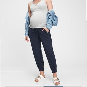 GAP Maternity Full Panel Ribbed Joggers
